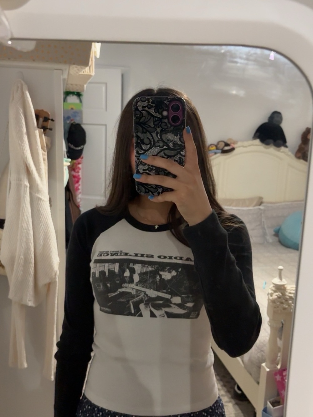 Brandy Melville Black and White Graphic Raglan Long Sleeve Top